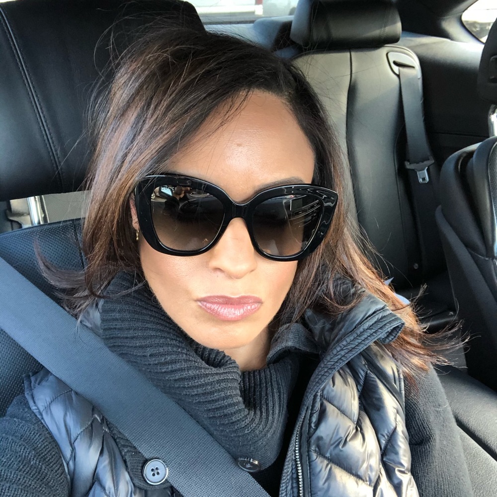 Meet your Posher, Ana